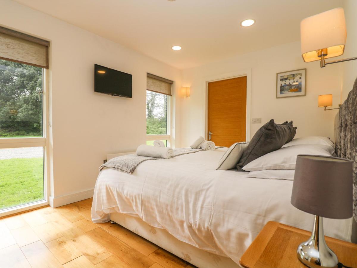Villa Elm à Truro Extérieur photo